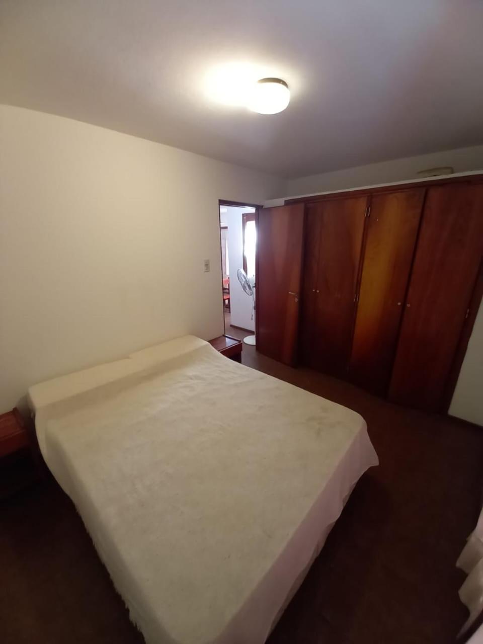 ミナ・クラベロComplejo Urquiza Departamentosアパートメント エクステリア 写真
